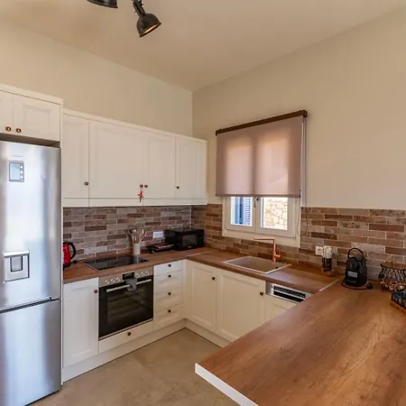 Elysium Exclusive Agioi Saranda